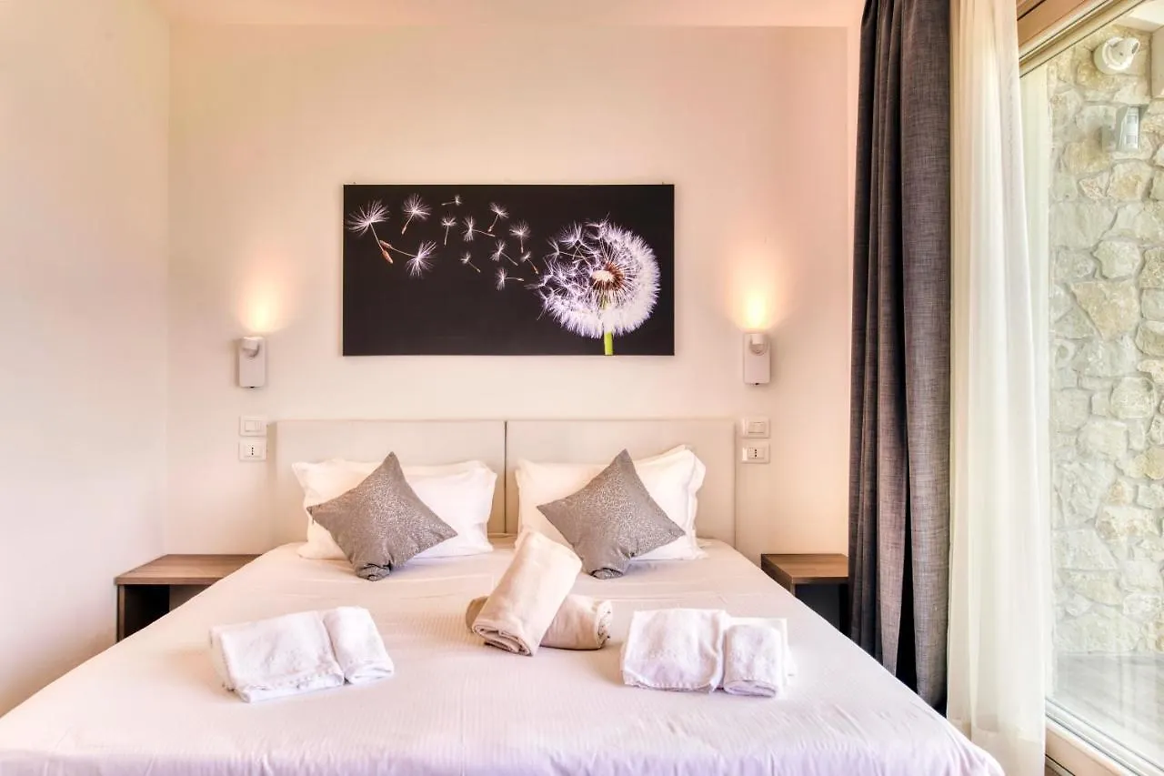 Villa Brusadela Suites Garda Garda  0*, Garda (Verona) Italy