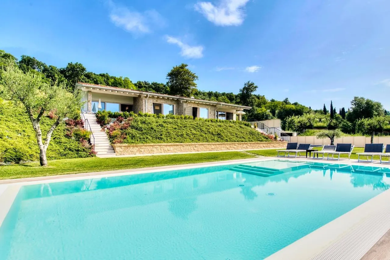 Villa Brusadela Suites Garda Garda  Garda (Verona)