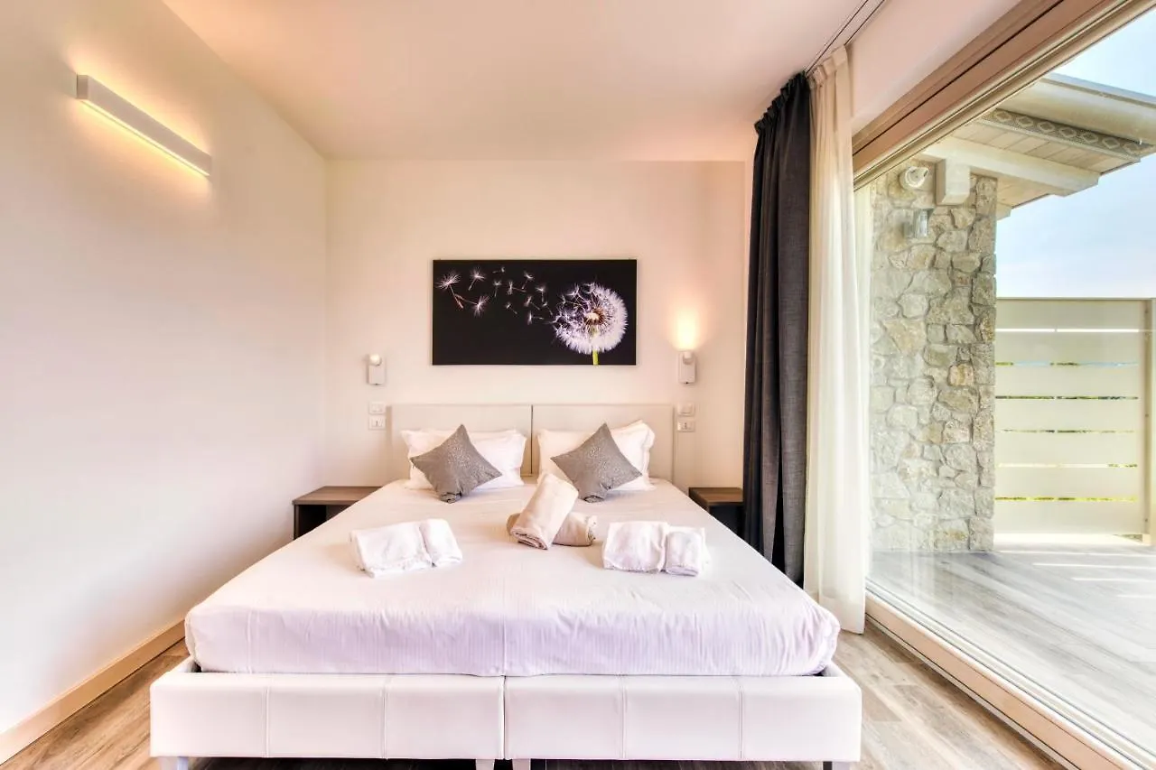 Villa Brusadela Suites Garda Garda  Appartamento