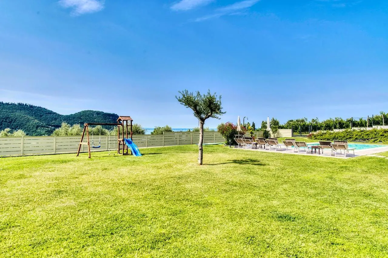 Apartment Villa Brusadela Suites Garda Garda