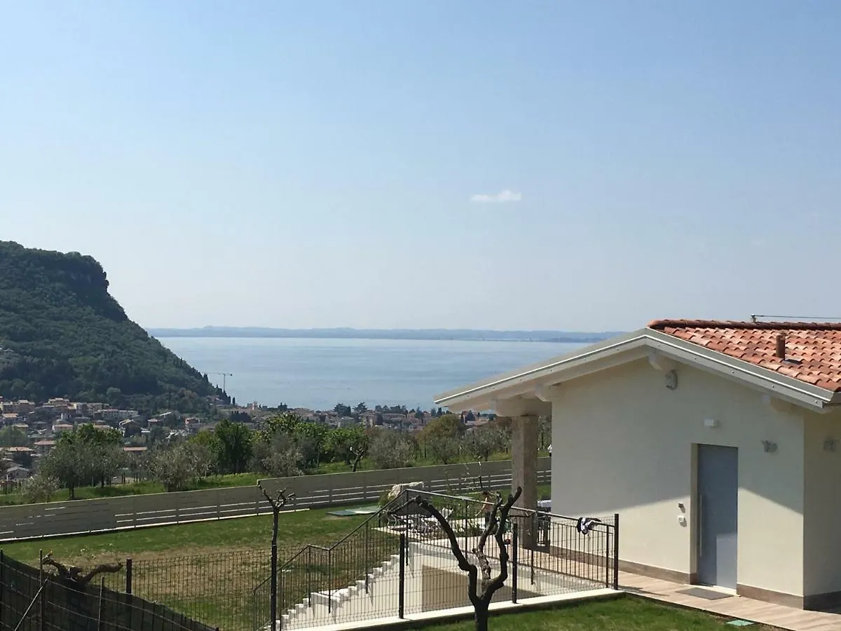Villa Brusadela Suites Garda Garda  Italy